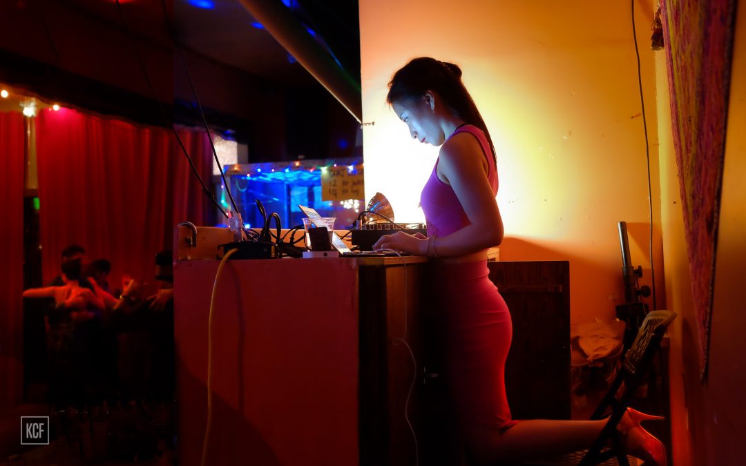 Jun Yi, Tango DJ